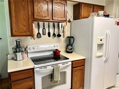 79 Dale Dr, North Tonawanda, NY 14120 - photo 5