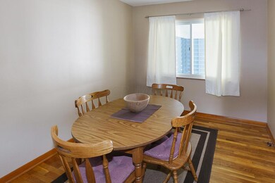 2568 Nottingham mls-14