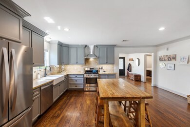 419 Joyce St, Houston, TX 77009 - photo 7