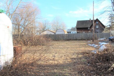 14 Dublin St, Palmer, MA 01069 - photo 4