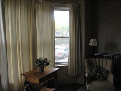 82 Jefferson Ave, Pawtucket, RI 02860 - photo 5