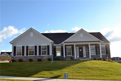 4865 Reston Dr unit 129, Easton, PA 18040 - photo 2