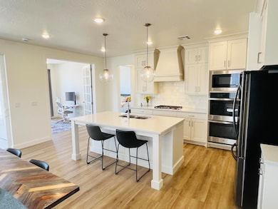 732 W Spring Lily Dr, St. George, UT 84790 - photo 4