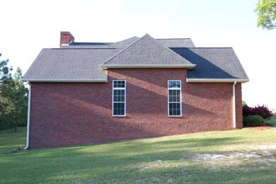 105 Aspen Dr, Macon, GA 31216 - photo 3