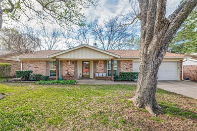 1928 Chattanooga Dr, Bedford, TX 76022 - photo 2