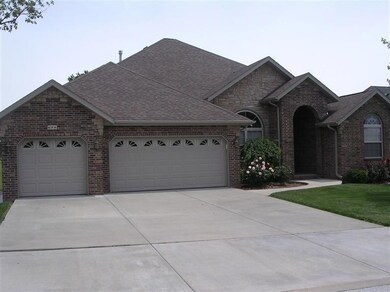 606 N Montclair Way, Nixa, MO 65714 - photo 3