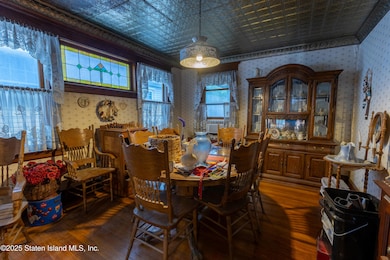 348 Decker Ave, Staten Island, NY 10302 - photo 6