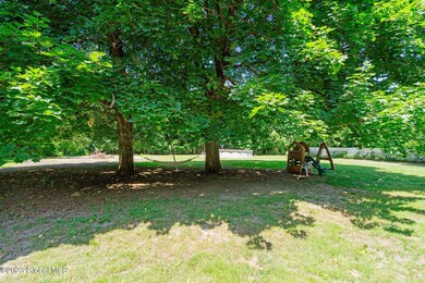 82-web-or-mls-1943-brookview-rd