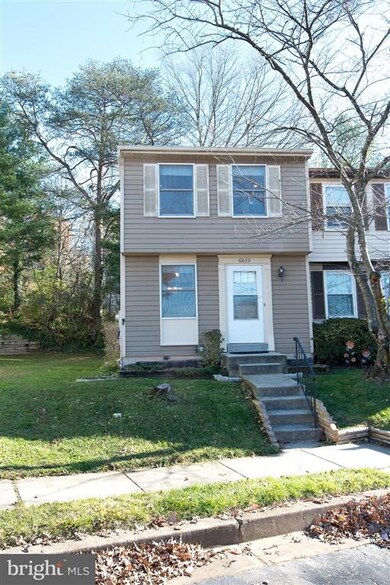 6033 Rowanberry Dr, Elkridge, MD 21075 - photo 2