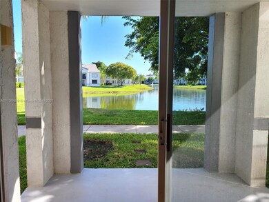 4440 NW 107th Ave unit 1067, Doral, FL 33178 - photo 2