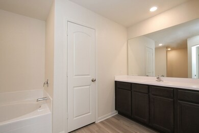 10835 Pearwood Ridge Dr, Humble, TX 77396 - photo 7