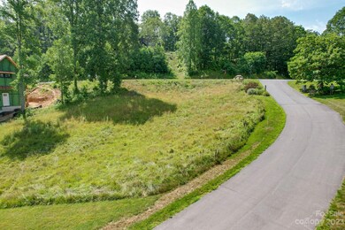 Gentle sloping lot in Olivette.