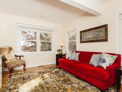 86 Chestnut Ln, Hendersonville, NC 28792 - photo 7