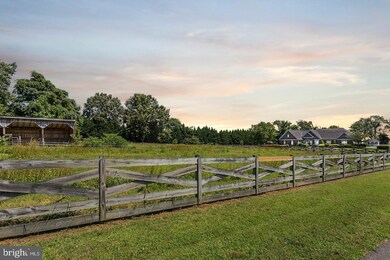 9099 Pebble Beach Ln, King George, VA 22485 - photo 2