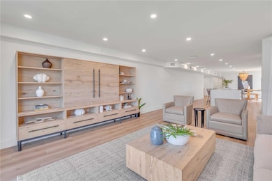 5611 Gulf of Mexico Dr unit 1, Longboat Key, FL 34228 - photo 3