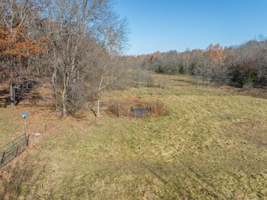 2771 E 330th Rd-77