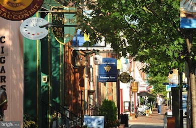 1807 Cool Spring Dr, Alexandria, VA 22308 - photo 4