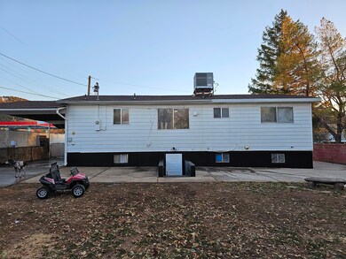 30 W 200 S, Parowan, UT 84761 - photo 2