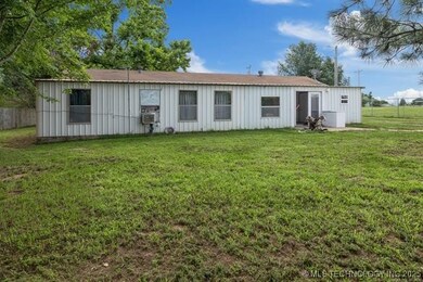 882 Stephens Rd, Eufaula, OK 74432 - photo 5