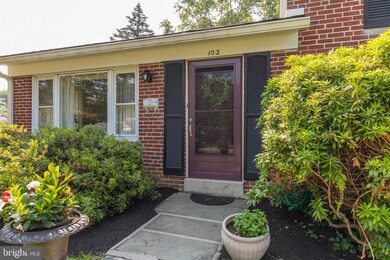 102 Lombardy Dr, Wallingford, PA 19086 - photo 2