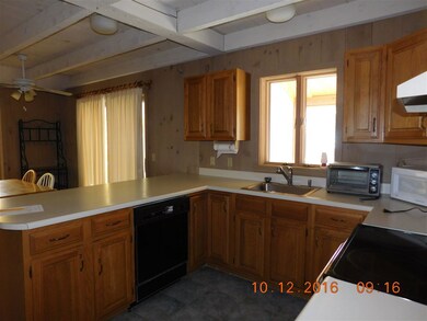 9 Spruce Grove Rd unit 223, Wilmington, VT 05363 - photo 6