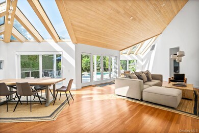 1 Acorn Path, Quogue, NY 11959 - photo 6