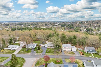 8 Taschereau Blvd, Nashua, NH 03062 - photo 7