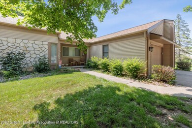 02-7109-Medallion-Dr-Unit-#3-Lansing-MI-