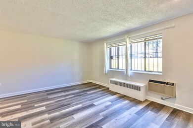 12 Galveston St SW unit 102, Washington, DC 20032 - photo 3