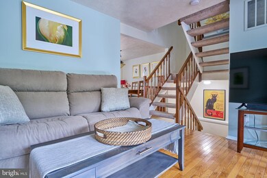 19102 Partridge Wood Dr, Germantown, MD 20874 - photo 5