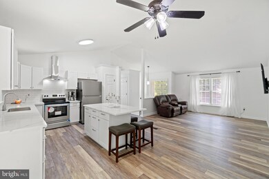 204 Norman Rd, Stafford, VA 22554 - photo 3