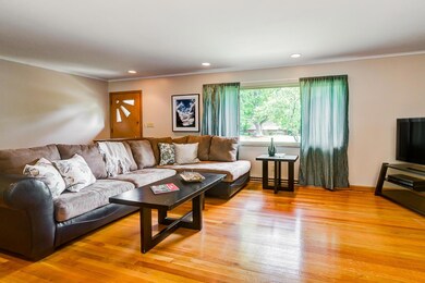 521 village mls-13