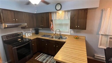 873 Alameda Ave, Sheffield Lake, OH 44054 - photo 6