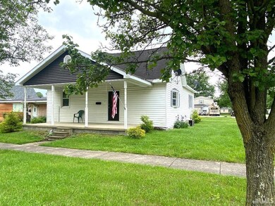 509 H St NE, Linton, IN 47441 - photo 3