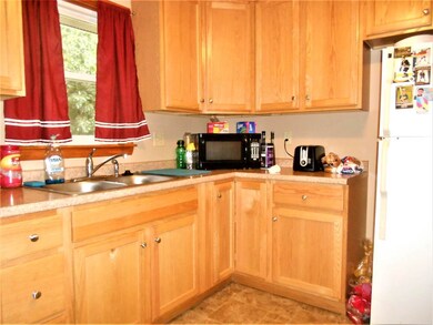 17-19 Donna St, Nashua, NH 03060 - photo 7