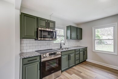 4554 Grimsby Rd, Columbus, OH 43227 - photo 7