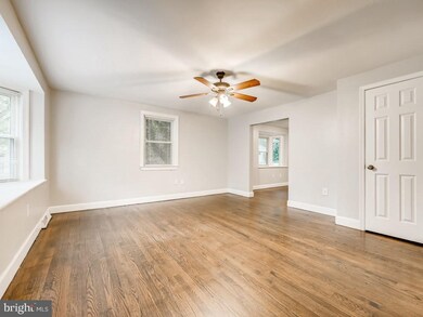 4814 Briarclift Rd, Baltimore, MD 21229 - photo 5