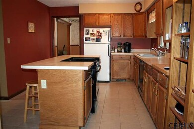 44 Castleberry Dr, Gansevoort, NY 12831 - photo 7