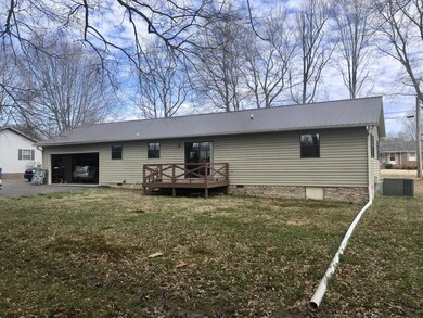 82 Tanglewood Dr, Manchester, TN 37355 - photo 3