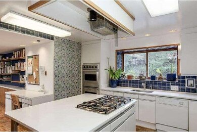 1065 Lindsay Ln, Jenkintown, PA 19046 - photo 3