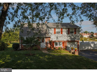 1905 Hemlock Rd, Flourtown, PA 19031 - photo 3