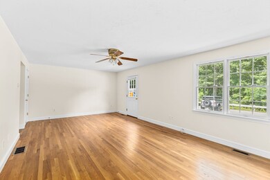 30 Kilby St unit 1, Hingham, MA 02043 - photo 3