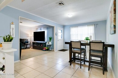 5-web-or-mls-124 Julian Circle-3