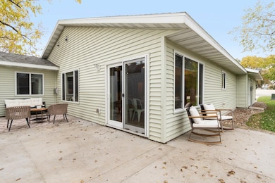 315 Fairgrounds Rd unit 104, Alexandria, MN 56308 - photo 4