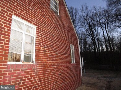 5505 Monroe St, Hyattsville, MD 20784 - photo 7