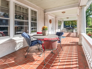 19 Kenilworth Rd, Worcester, MA 01602 - photo 4