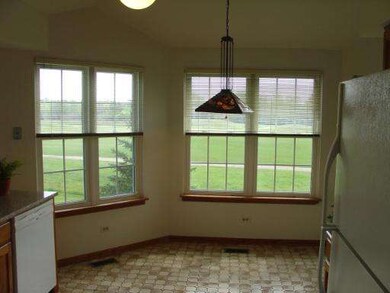 1005 Interloch Ct unit 53, Algonquin, IL 60102 - photo 7