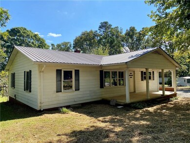 1501 Mount Tabor Church Rd, Asheboro, NC 27205 - photo 2