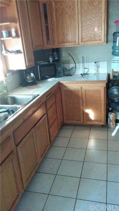 2107 W 156th St, Compton, CA 90220 - photo 4