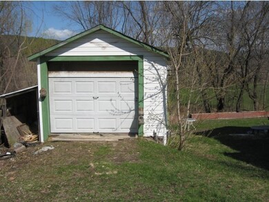 74 Spofford St, Claremont, NH 03743 - photo 2